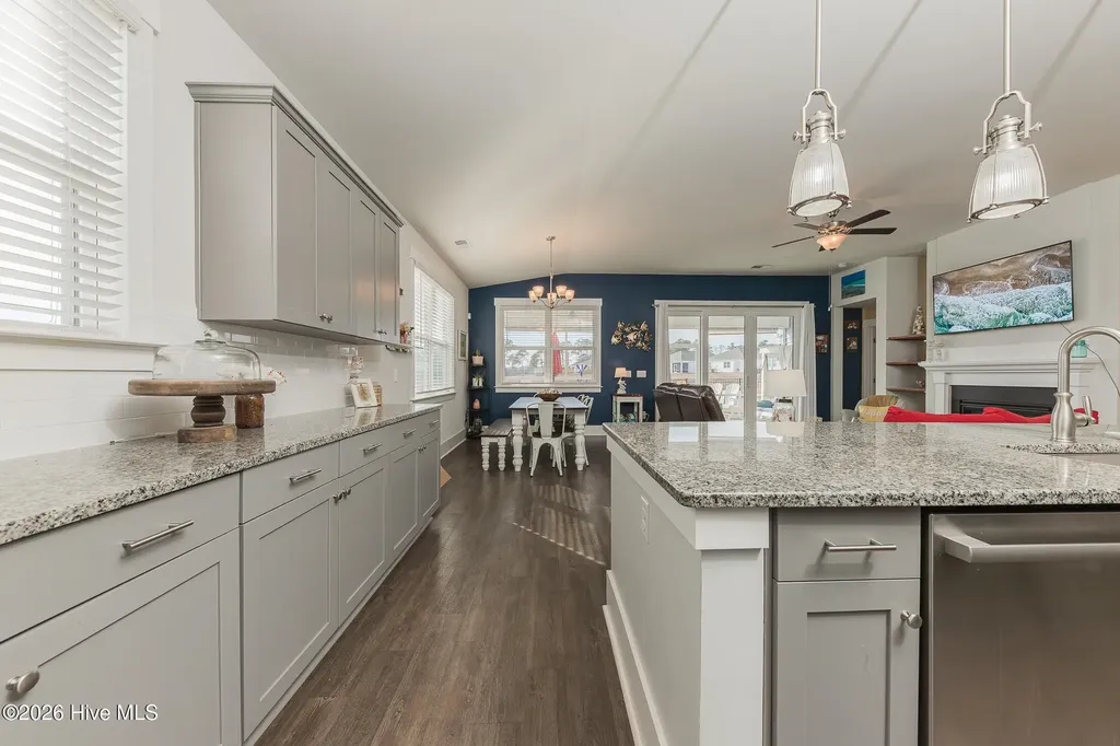 209 Edgewater Way Surf City NC 28445