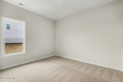 133 Tuscarora Drive La Grange NC 28551