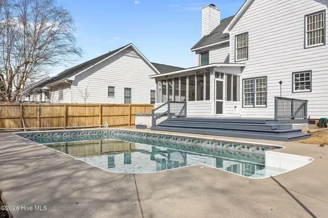 6724 Jacobs Creek Circle Fayetteville NC 28306