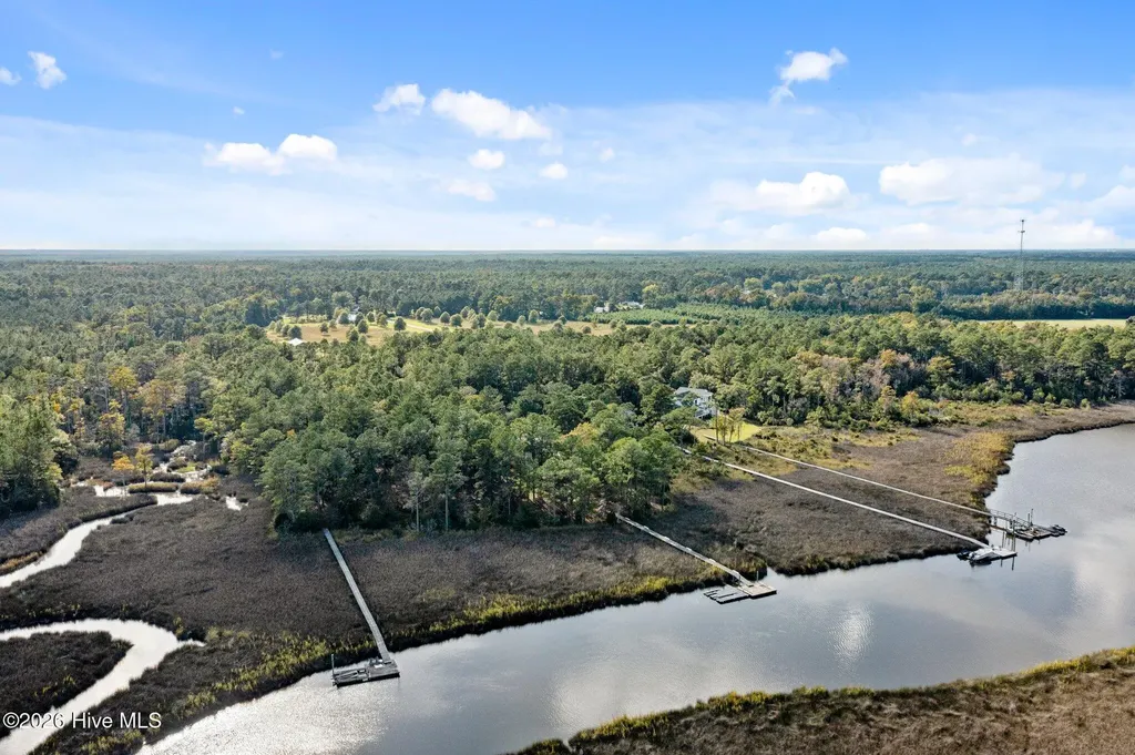 106 Neusiok Drive Havelock NC 28532