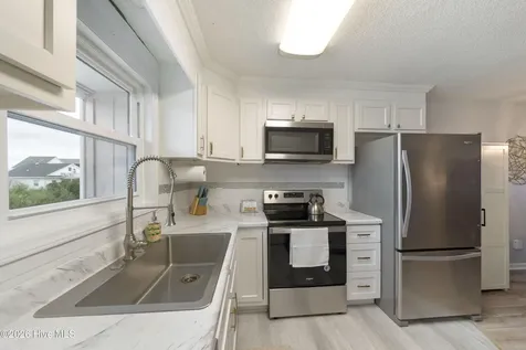 505 N Carolina Beach Avenue Carolina Beach NC 28428