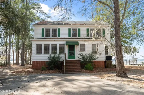 314 Sunnyside Drive Washington NC 27889