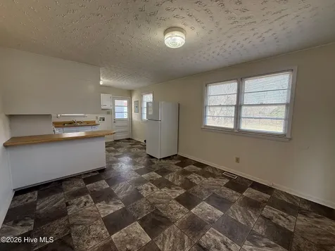 304 Old Hammock Road Swansboro NC 28584