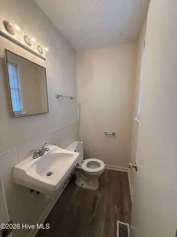 304 Old Hammock Road Swansboro NC 28584