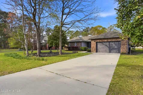 4 Sandtrap Drive Shallotte NC 28470