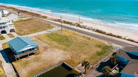 301 Marina Way North Topsail Beach NC 28460