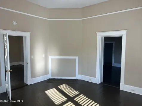 208 W College Street Mount Olive NC 28365