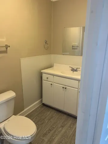 208 W College Street Mount Olive NC 28365