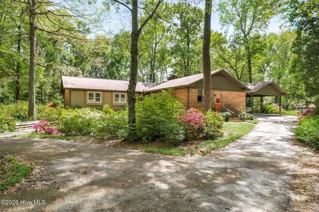 163 Washington Circle Wallace NC 28466