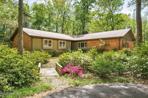 163 Washington Circle Wallace NC 28466