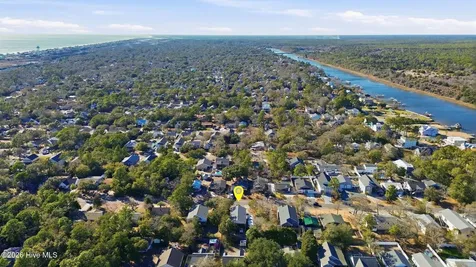 140 NE 18th Street Oak Island NC 28465