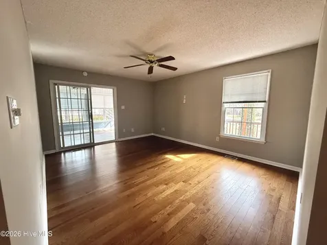104 Boleyn Loop New Bern NC 28562