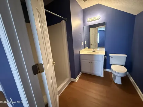 104 Boleyn Loop New Bern NC 28562