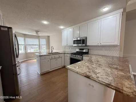 104 Boleyn Loop New Bern NC 28562