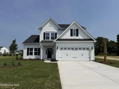 27 Lookout Point Hampstead NC 28443