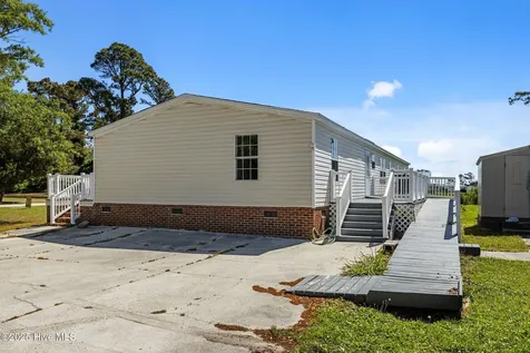 198 Styron Creek Road Sea Level NC 28577