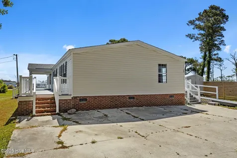 198 Styron Creek Road Sea Level NC 28577