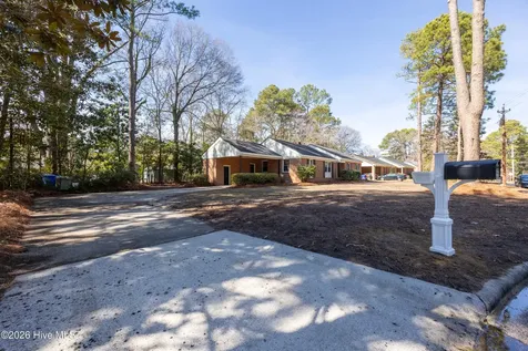2103 Somerset Drive N Wilson NC 27893