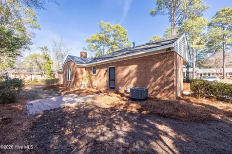 2103 Somerset Drive N Wilson NC 27893