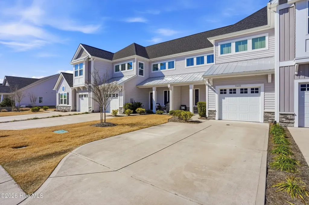 7405 Springwater Drive Wilmington NC 28411