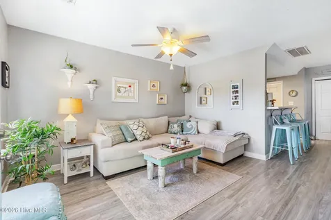 902 S Fifth Street S Carolina Beach NC 28428