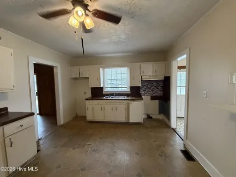 130 S Fairview Circle Tarboro NC 27886