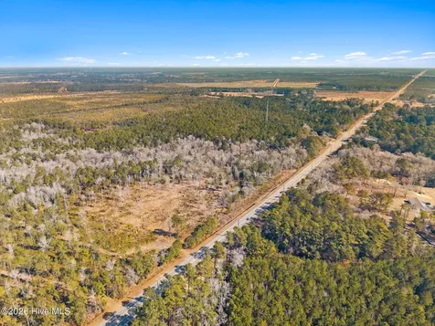TR-2 75.34 Ac Bolivia NC 28422