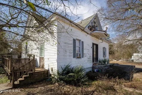 206 Pinecrest Drive Warsaw NC 28398