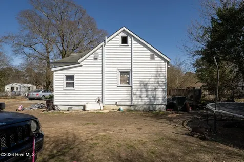 206 Pinecrest Drive Warsaw NC 28398