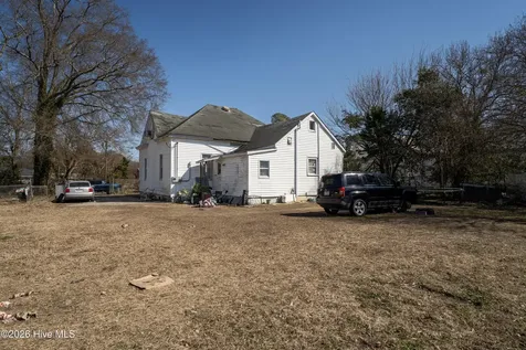 206 Pinecrest Drive Warsaw NC 28398