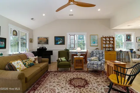 150 Good Barn Road Vass NC 28394