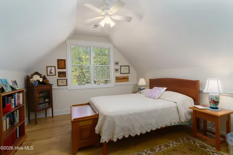 150 Good Barn Road Vass NC 28394