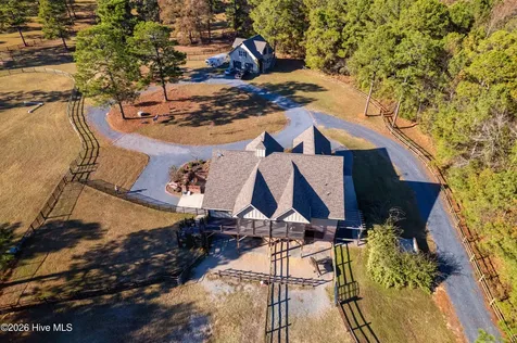 150 Good Barn Road Vass NC 28394