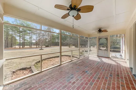 30080 Deercroft Drive Wagram NC 28396
