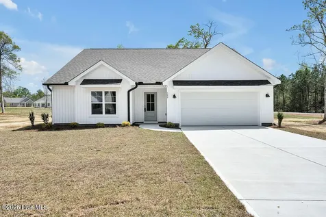 302 Riva Ridge Burgaw NC 28425