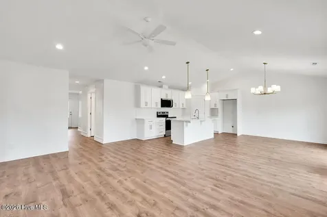 302 Riva Ridge Burgaw NC 28425