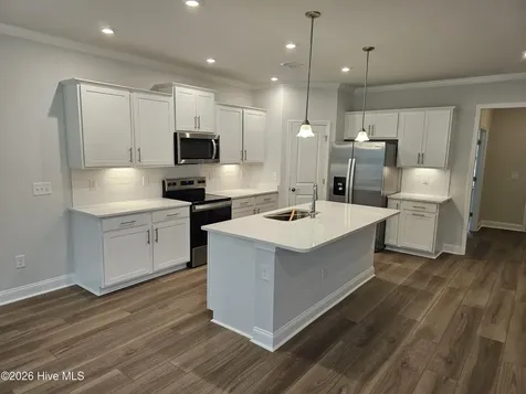 536 Glitter Bay Loop Shallotte NC 28470