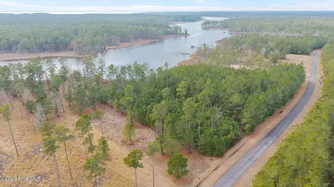 Lot 17 Bailey Pointe Drive Belhaven NC 27810