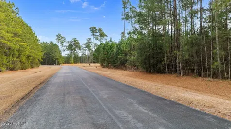 Lot 17 Bailey Pointe Drive Belhaven NC 27810