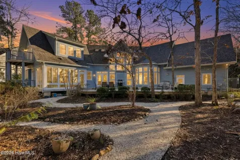 1423 Whisperwood Court SE Bolivia NC 28422
