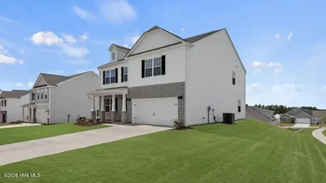 700 Lazy Elm Lane Aberdeen NC 28315