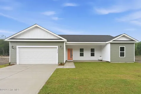 2624 Fountaintown Road Chinquapin NC 28521
