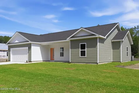 2624 Fountaintown Road Chinquapin NC 28521