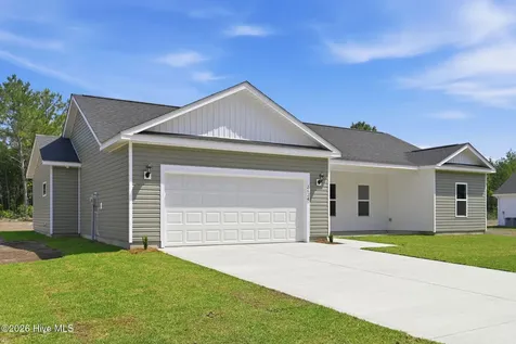 2624 Fountaintown Road Chinquapin NC 28521