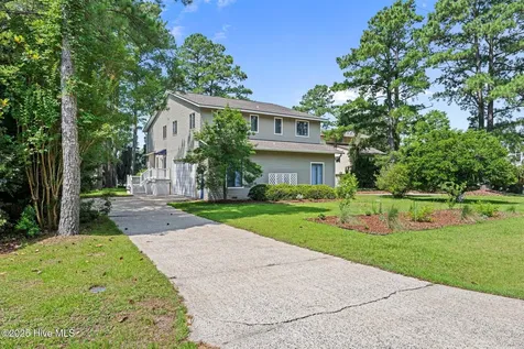5410 Trade Winds Road New Bern NC 28560