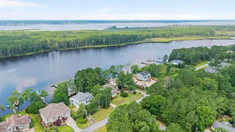 5410 Trade Winds Road New Bern NC 28560
