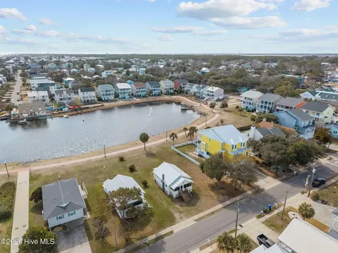 305 Atlanta Avenue Carolina Beach NC 28428