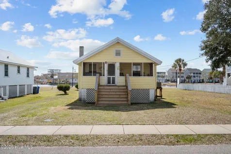 305 Atlanta Avenue Carolina Beach NC 28428