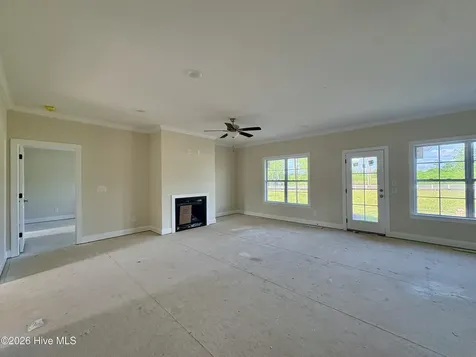 7637 Sweetwater Drive Nashville NC 27856