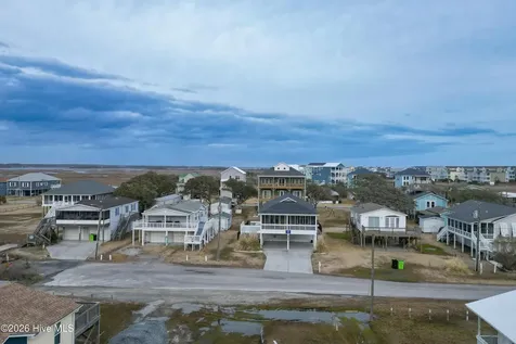 7026 7th Street Surf City NC 28445